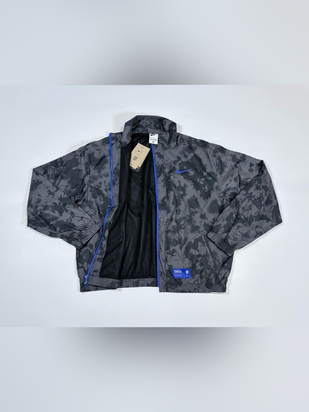 Nike Black Camo Windbreaker Jacket with Blue Trim Team USA Soccer DN1139-010 M